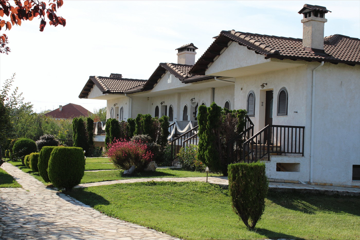 naiades outside east